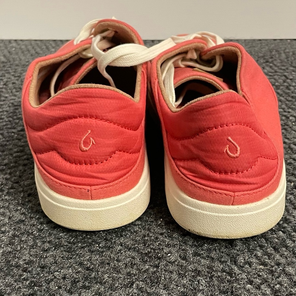 Olukai Women’s kohu canvas sneakers shoes in Lehua flower size 7 pink coral - Picture 3 of 5